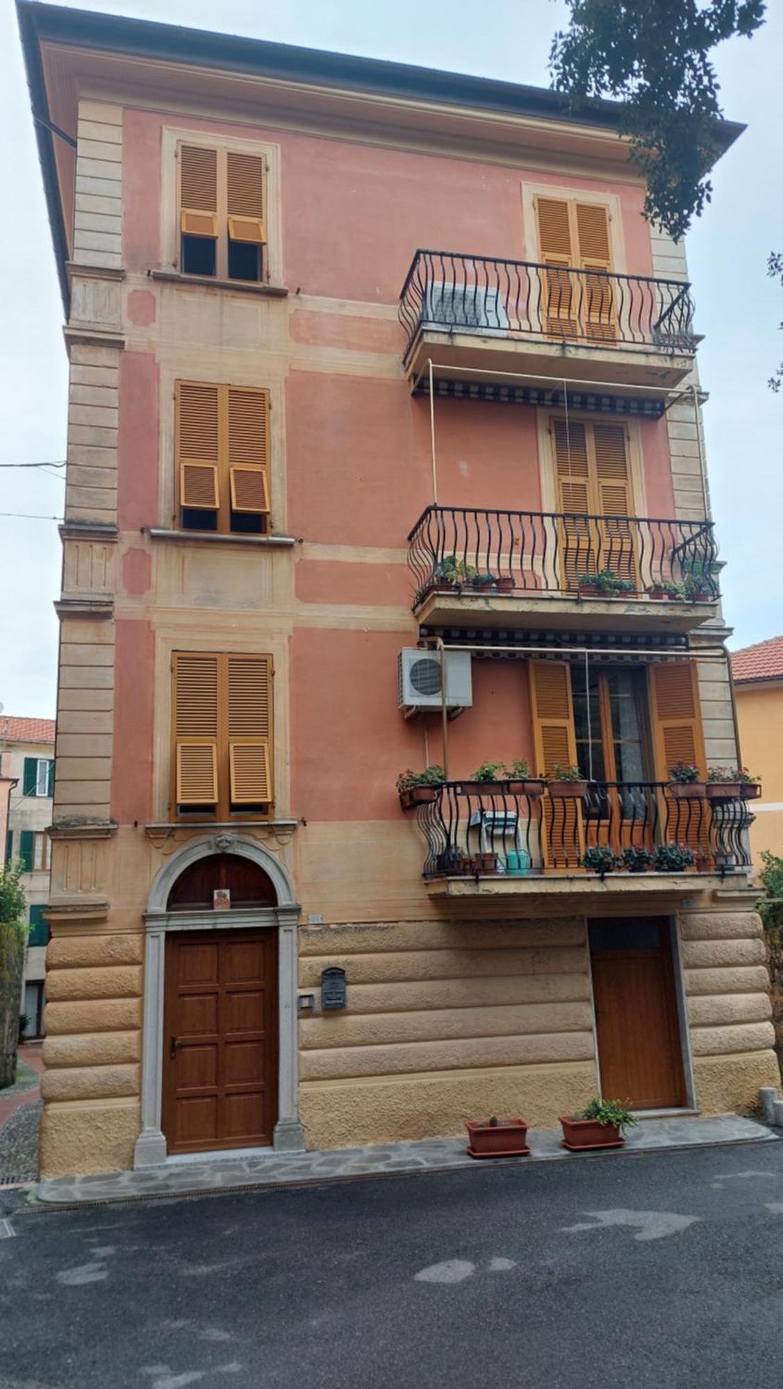 Ginevra House Διαμέρισμα Λεβάντο Εξωτερικό φωτογραφία